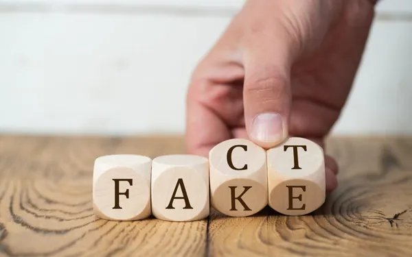 Comment reconnaître les faux avis clients ?